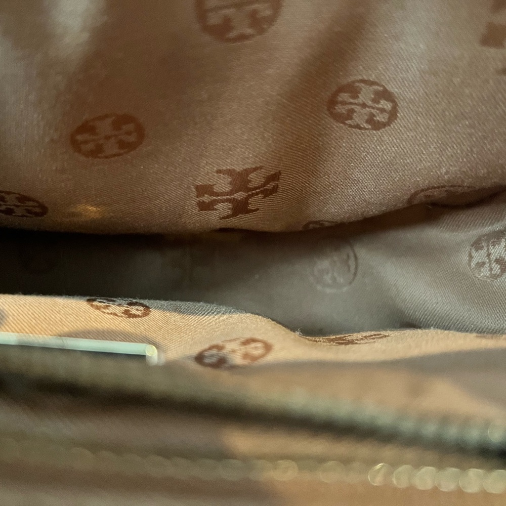 Tory Burch crossbody - Picture 9 of 10